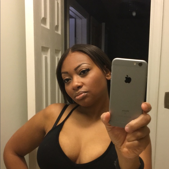 Meet your Posher, Remia - Picture 5 of 8